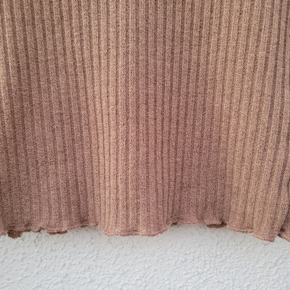 SheIn Lightweight Crop Sweater Blouse - Picture 4 of 6